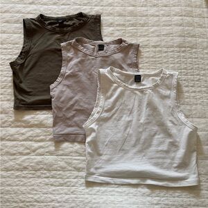 SHEIN Cropped Tank Set